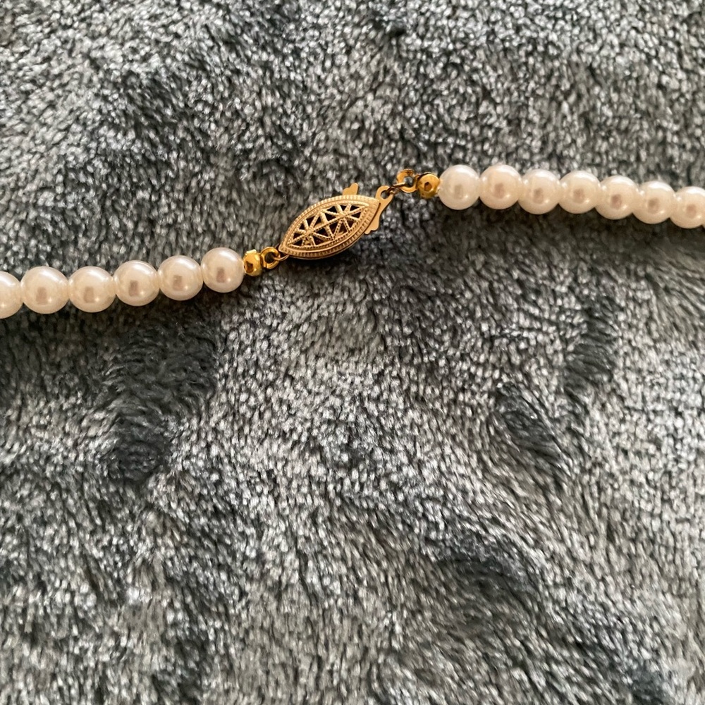 Swarovski pearl and light blue ab crystal necklace - Picture 4 of 8